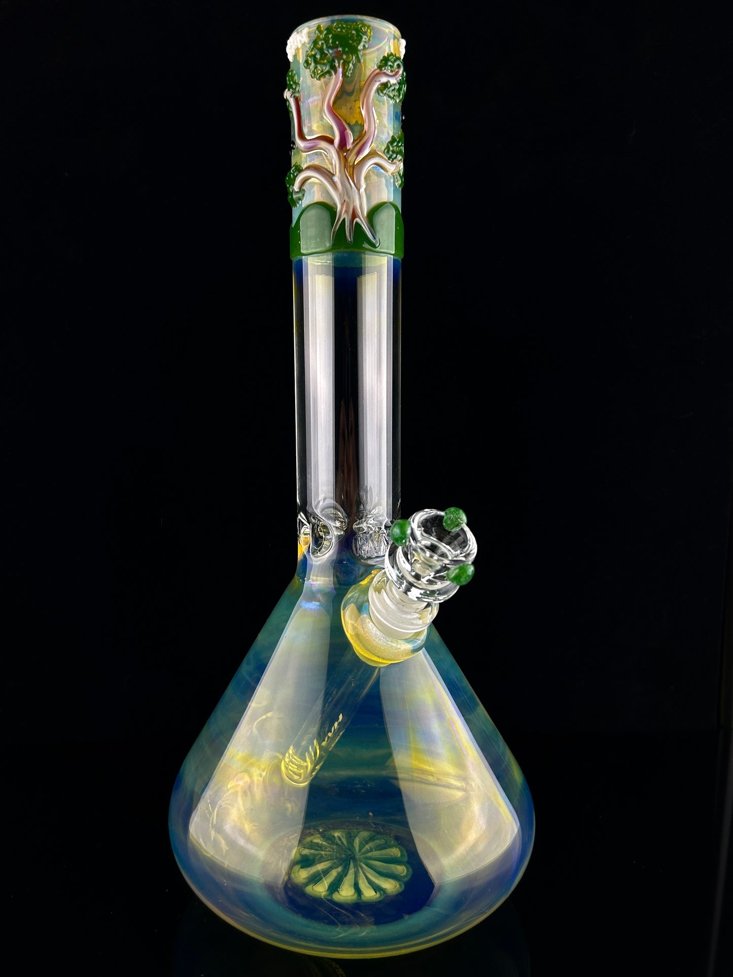 HVY "Retro 2" Worked Beaker with Outdoor Scene