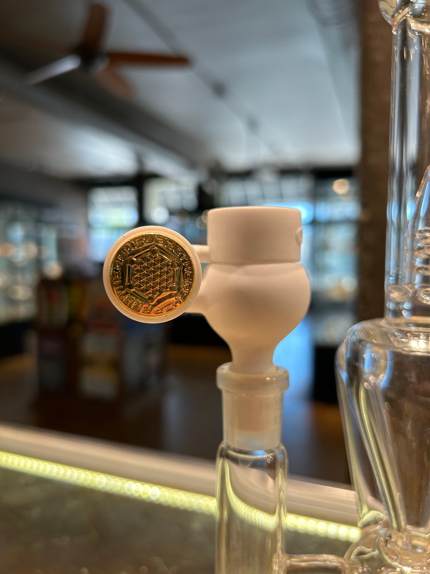 Hive X Brothership Ceramic Honey Bucket Swing Set 14MM Male